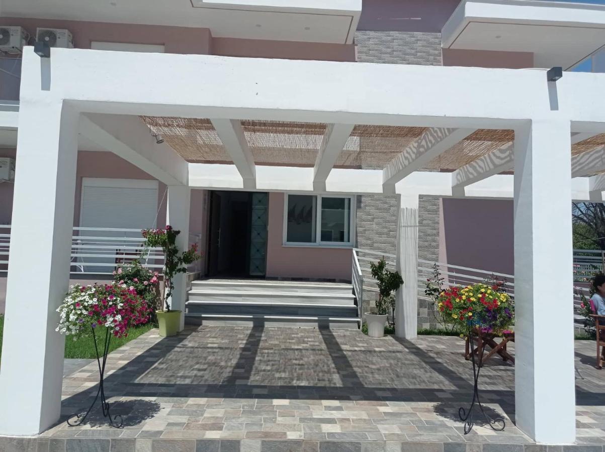 Nigdeli Studios Ставрос Екстериор снимка